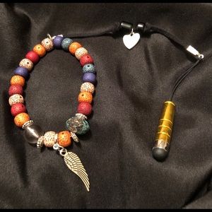 Stylus bracelet for all your devices!